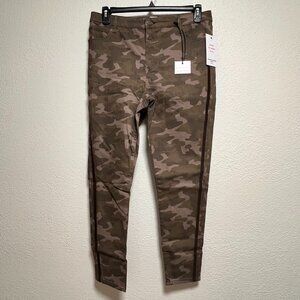 NWT Skinny Girl Jeans  Stretch‎ High Rise Army Camo Women Size 31/12 Long